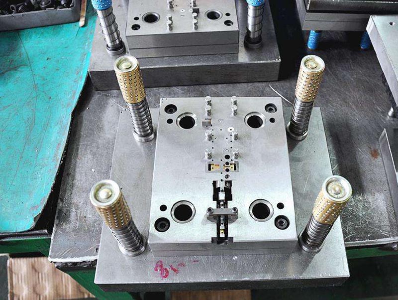 聊城模具制造-01